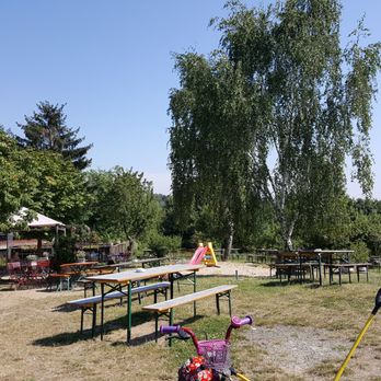 Eberhards Scheuer - Spielplatz und Gastgarten - German Near Me - Bad Soden, HE Eberhards Scheuer - Spielplatz und Gastgarten - German Near Me - Bad Soden, HE