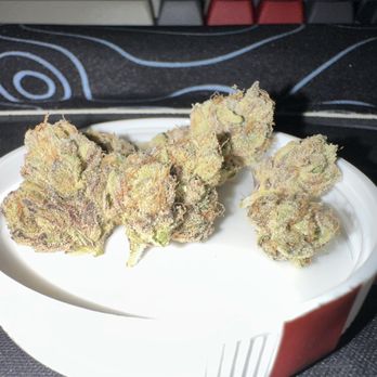 Breakwater - strawberry cherry pie - Cannabis Dispensaries Near Me - Cranbury, New Jersey Breakwater - strawberry cherry pie - Cannabis Dispensaries Near Me - Cranbury, New Jersey