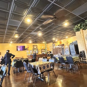 Sweet Basil Thai Cuisine - Dining hall - Thai Near Me - Hurst, Texas Sweet Basil Thai Cuisine - Dining hall - Thai Near Me - Hurst, Texas