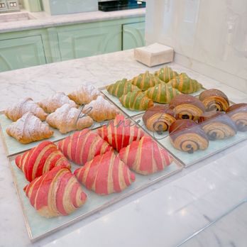 Prada Cafe - Cafes Near Me - London, XGL