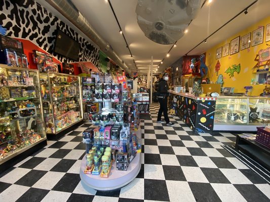 Bric-a-Brac Records & Collectibles by null