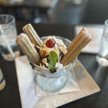 Morrison - 2 churro dessert - Gastropubs Near Me - Los Angeles, California Morrison - 2 churro dessert - Gastropubs Near Me - Los Angeles, California