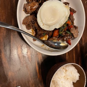Sun and Moon - Pad Gra Pow - Spicy Basil (beef was WAY over cooked and dried out to the point of beef jerky texture) - Thai Near Me - San Francisco, California Sun and Moon - Pad Gra Pow - Spicy Basil (beef was WAY over cooked and dried out to the point of beef jerky texture) - Thai Near Me - San Francisco, California