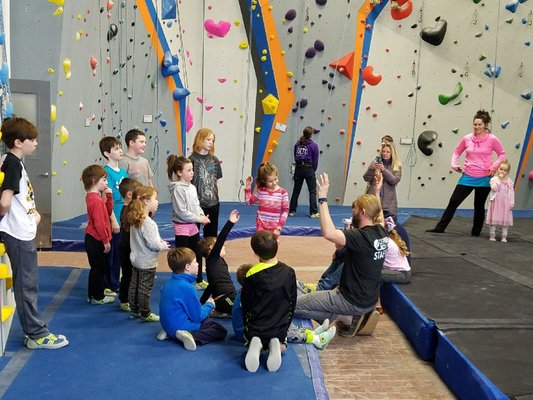 Central Rock Gym 600 N Franklin St Syracuse Ny Gymnasiums Mapquest