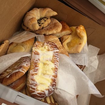 Artemio's Bakery - Bakeries Near Me - Chicago, Illinois