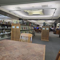 Vacaville Town Square Library - Magazinea