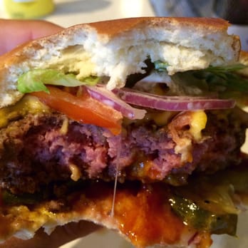 The Counter - The burger - Burgers Near Me - Honolulu, Hawaii