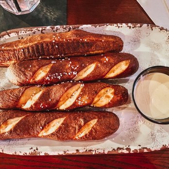 Wolfies Grill - Geist - Pretzel appetizer - American Near Me - Indianapolis, Indiana Wolfies Grill - Geist - Pretzel appetizer - American Near Me - Indianapolis, Indiana