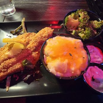 Fin & Feathers - Fried Catfish & Grits - Seafood Near Me - Las Vegas, Nevada Fin & Feathers - Fried Catfish & Grits - Seafood Near Me - Las Vegas, Nevada