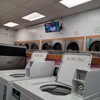 Bubble Up Coin-Op and Laundry - Laundromat Near Me - San Francisco, California Bubble Up Coin-Op and Laundry - Laundromat Near Me - San Francisco, California