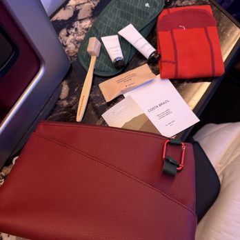 LATAM - Amenity kit - Airlines Near Me - Pudahuel, RM