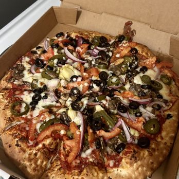 Lenzini's Pizza - Vegetarian Pizza (sub bell peppers for jalapeños) - Pizza Near Me - North Hollywood, California Lenzini's Pizza - Vegetarian Pizza (sub bell peppers for jalapeños) - Pizza Near Me - North Hollywood, California