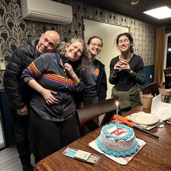 Clockwise Escape Room - Lovely party room for enjoying ice cream cake which they let us store in their freezer.