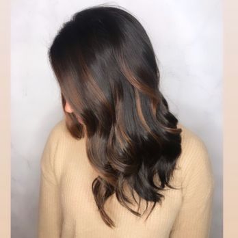 Sensa Salon - Balayage Highlights by Sarah! - Hair Extensions Near Me - Seattle, Washington Sensa Salon - Balayage Highlights by Sarah! - Hair Extensions Near Me - Seattle, Washington