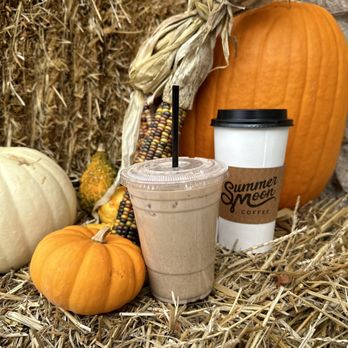 Summer Moon Coffee - pumpkins, corn, and a cup of coffee - Coffee Roasteries Near Me - Crystal Lake, Illinois Summer Moon Coffee - pumpkins, corn, and a cup of coffee - Coffee Roasteries Near Me - Crystal Lake, Illinois