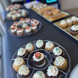 The Cake House - Sweet Treats The Cake House Encinitas