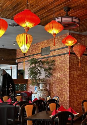 Mandarin House by null