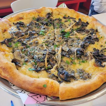 Pitfire Pizza - The field mushroom pizza - Pizza Near Me - Orange, California Pitfire Pizza - The field mushroom pizza - Pizza Near Me - Orange, California