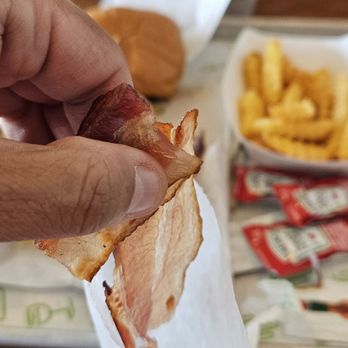 Shake Shack - Burgers Near Me - Oxnard, California