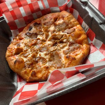 1000° Wood Fired Pizza - Sausage - Pizza Near Me - Mt. Summit, Indiana 1000° Wood Fired Pizza - Sausage - Pizza Near Me - Mt. Summit, Indiana