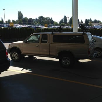 MasterPark Lot B - Betsy...looking grubby...!!! - Parking Near Me - SeaTac, Washington MasterPark Lot B - Betsy...looking grubby...!!! - Parking Near Me - SeaTac, Washington