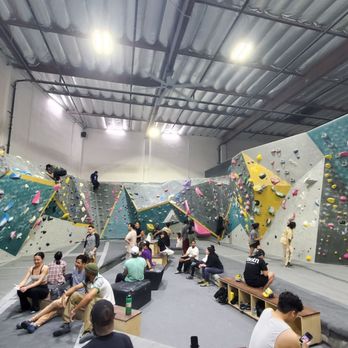 LA Boulders - Rock Climbing Near Me - Los Angeles, California LA Boulders - Rock Climbing Near Me - Los Angeles, California
