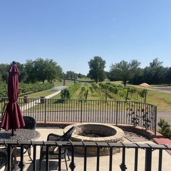 Clauren Ridge Vineyard and Winery - Vineyard - Venues & Event Spaces Near Me - Edmond, Oklahoma Clauren Ridge Vineyard and Winery - Vineyard - Venues & Event Spaces Near Me - Edmond, Oklahoma
