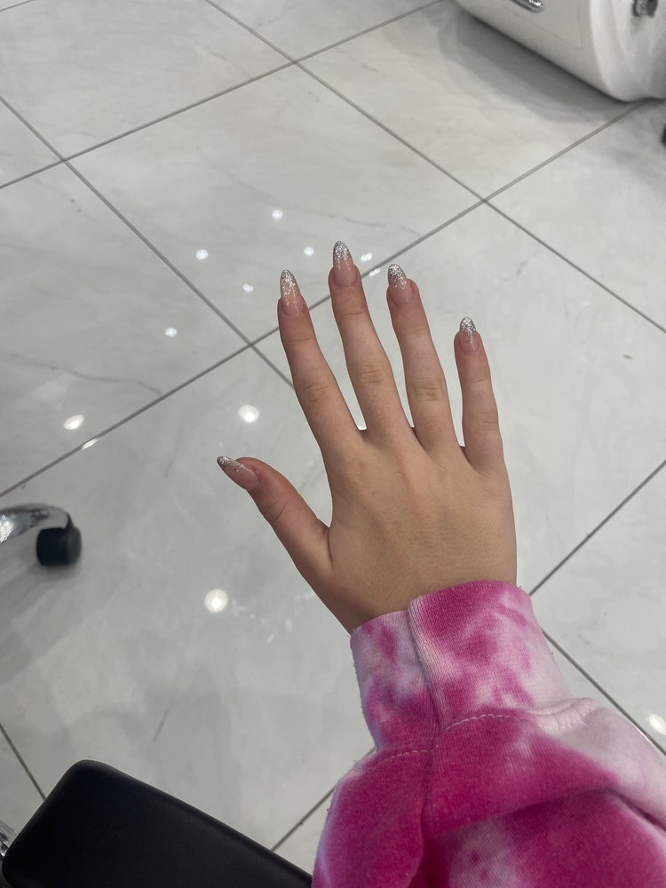 PRETTY Q NAILS & SPA II Updated August 2024 24 Photos & 43 Reviews