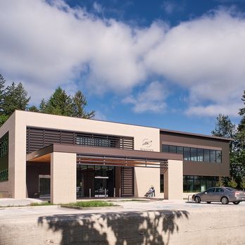 CD Redding Construction - the exterior of the building - General Contractors Near Me - Salem, Oregon