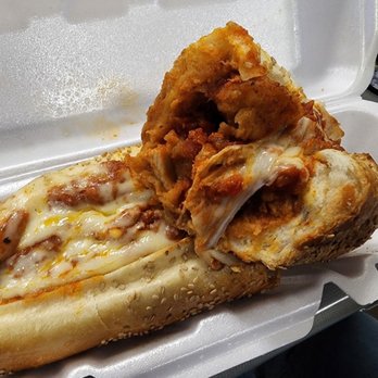 Prima Pizza - Chicken parm hero - Pizza Near Me - Cornwall, New York