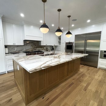 Lux Builders And Remodeling - General Contractors Near Me - Manhattan Beach, California Lux Builders And Remodeling - General Contractors Near Me - Manhattan Beach, California