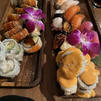 Kaze Sushi and Thai - 8 of spades OMG Spicy Salmon White Tuna Avocado - Thai Near Me - Chicago, Illinois Kaze Sushi and Thai - 8 of spades OMG Spicy Salmon White Tuna Avocado - Thai Near Me - Chicago, Illinois
