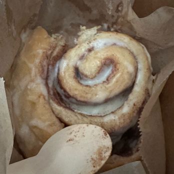 Badash Bakes - Cinnamon roll so soft - Bakeries Near Me - Pasadena, California Badash Bakes - Cinnamon roll so soft - Bakeries Near Me - Pasadena, California