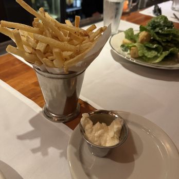 Houston's Restaurant - Best fries ever and fantastic Caesar salad! - New American Near Me - Irvine, California