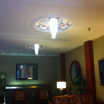 Hotel Union Square - Happy Hour in the Lobby - Hotels Near Me - San Francisco, California
