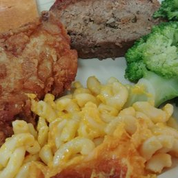 Mac & cheese, fried chicken, meatloaf, steamed broccoli and corn bread Mac & cheese, fried chicken, meatloaf, steamed broccoli and corn bread