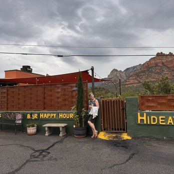 Hideaway House - The restaurant - Pizza Near Me - Sedona, Arizona Hideaway House - The restaurant - Pizza Near Me - Sedona, Arizona
