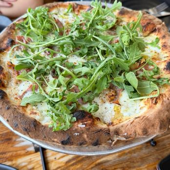 Homeslice - Cacio E Pepe with Arugula - Italian Near Me - Dana Point, California