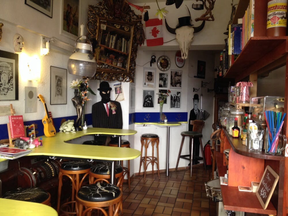 MUFFINS ‘N’ MORE 12 Photos & 36 Reviews Donuts Volkartstr. 25, München, Bayern, Germany