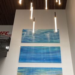 Lau Hala Shops - Nice art & modern lights in hall