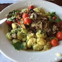 Café Mirabelle - Gnocchi au pistou