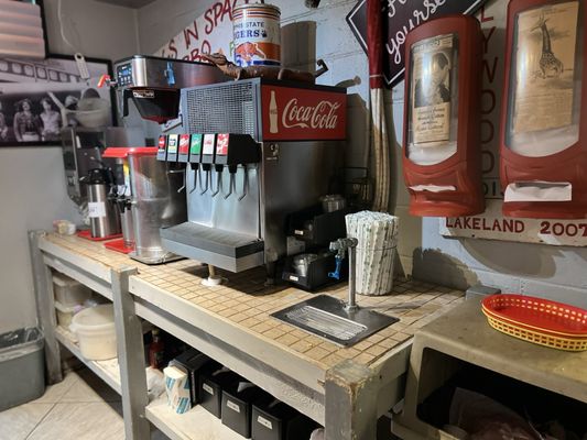 Elwood's Shack by null