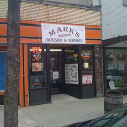Mark's Smoke Shop and News Stand - Mark's Smoke n News - Front