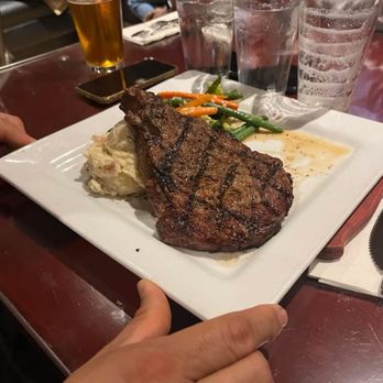 Manderes - Ribeye steak - Bars Near Me - Folsom, California