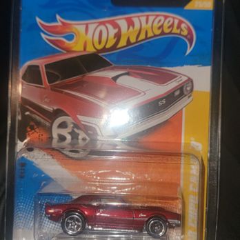 Chill Collectibles - Hobby Shops Near Me - Escondido, California
