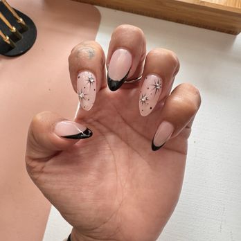 Me Time Nail Lounge - Almond Shaped Gel X Nails with Design - Nail Salons Near Me - Redondo Beach, California Me Time Nail Lounge - Almond Shaped Gel X Nails with Design - Nail Salons Near Me - Redondo Beach, California