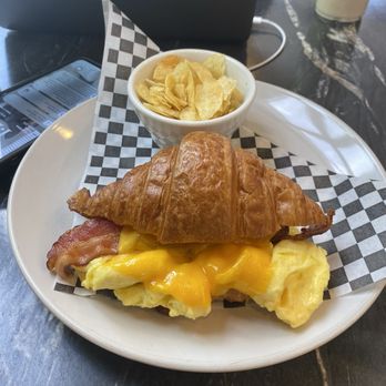 Miam Cafe - Bacon, cheese & egg croissant - Coffee & Tea Near Me - Coral Gables, Florida