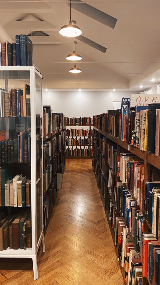 SHADYSIDE BOOKS Updated June 2024 5900 Ellsworth Ave, Pittsburgh