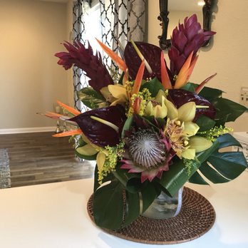 Island Leis & Bouquets - Florists Near Me - Carson, California