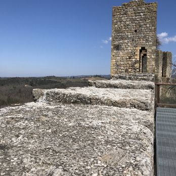 Castello di Monteriggioni - Landmarks & Historical Buildings Near Me Castello di Monteriggioni - Landmarks & Historical Buildings Near Me